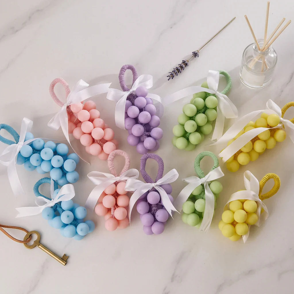 Grape Handmade Soap, Creative Hanging High-Appearance Crystal, Gentle Cleansing & Aromatherapy Deodorizer, Gift for Women & Guests, Wedding Favors & Party Return Gifts